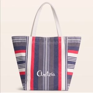 Aritzia :: Tote Bag
